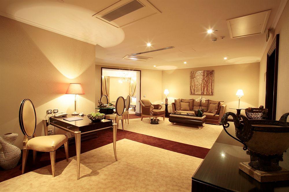 Anantara New York Palace - A Leading Of The World 5* Будапешт